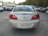 Used 2011 Chrysler 200 Limited image 4