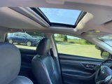 Used 2017 Nissan Altima 2.5 SL w/ 2.5 Technology Package image 3