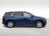 Used 2023 Chevrolet Equinox LT image 2