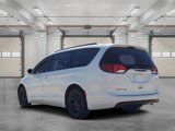 Used 2018 Chrysler Pacifica Touring-L w/ Premium Audio Group image 5