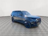 Used 2020 Land Rover Range Rover HSE image 2