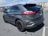 Used 2024 Ford Edge SE w/ Black Appearance Package image 5
