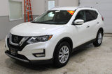 Used 2019 Nissan Rogue SV image 2