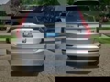 Used 2022 Volvo XC90 T5 Momentum w/ Climate Package image 4