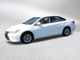 Used 2017 Toyota Camry LE image 3