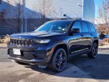 New 2025 Jeep Grand Cherokee Altitude image 4