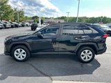 Used 2020 Toyota RAV4 LE image 6
