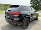 Used 2018 Jeep Grand Cherokee Altitude image 4