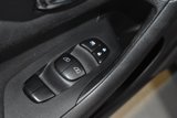 Used 2015 Nissan Altima 2.5 SV w/ Convenience Package image 5