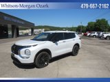 Used 2023 Mitsubishi Outlander SE Black Edition image 3