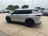 Used 2022 Mitsubishi Outlander SEL Black Edition image 3