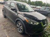 Used 2019 Nissan Kicks SV image 2
