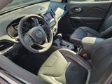 Used 2021 Jeep Cherokee Latitude Lux image 3