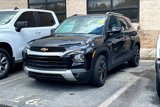 Used 2023 Chevrolet TrailBlazer LT image 2