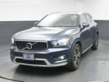 Used 2022 Volvo XC40 T5 Inscription w/ Advanced Package image 3