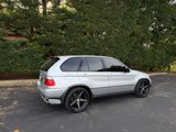 Used 2004 BMW X5 4.8is image 3