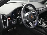 Certified 2019 Porsche Cayenne S image 5