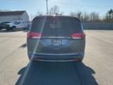 Used 2017 Chrysler Pacifica Touring image 6