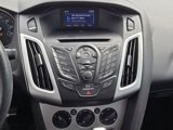 Used 2014 Ford Focus SE w/ Equipment Group 201A image 2