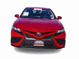 Certified 2022 Toyota Camry SE image 3