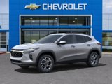 New 2025 Chevrolet Trax LT w/ LT Convenience Package image 2