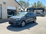Used 2017 Lincoln MKC Premiere image 3