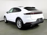 Certified 2024 Porsche Cayenne Coupe image 3