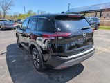Used 2021 Nissan Rogue SV image 2