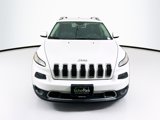 Used 2017 Jeep Cherokee Limited image 2
