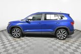 Certified 2023 Volkswagen Taos SE image 3