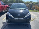 Used 2011 Toyota Sienna SE image 2