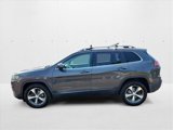 Used 2019 Jeep Cherokee Limited image 2