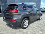 Used 2015 Jeep Cherokee Latitude w/ Comfort/Convenience Group image 4