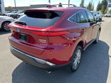 Used 2022 Toyota Venza XLE image 2