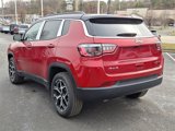 New 2025 Jeep Compass Limited image 4