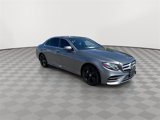 Used 2018 Mercedes-Benz E 400 4MATIC Sedan image 2