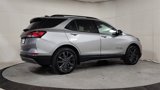 Used 2023 Chevrolet Equinox RS image 3