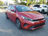 Used 2023 Kia Forte LXS w/ LXS Technology Package image 3