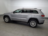 Used 2021 Jeep Grand Cherokee Laredo image 3