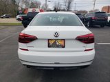 Used 2018 Volkswagen Passat 2.0T R-Line image 4