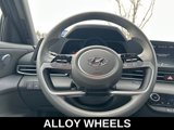 Used 2023 Hyundai Elantra SEL image 3