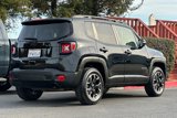 Used 2023 Jeep Renegade Latitude image 4