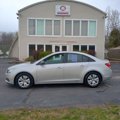 Used 2013 Chevrolet Cruze LS image 2