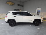 Used 2021 Jeep Compass Sport image 2