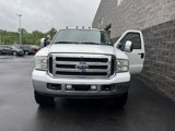 Used 2006 Ford F250 4x4 Crew Cab Super Duty image 2