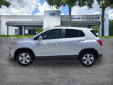Used 2018 Chevrolet Trax LT w/ LT Convenience Package image 2