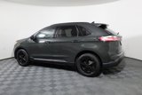 Used 2024 Ford Edge SE image 5