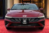 Used 2024 Hyundai Elantra SEL image 3