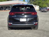 Used 2022 Kia Sportage LX image 4