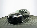 Used 2016 Toyota Camry SE image 4